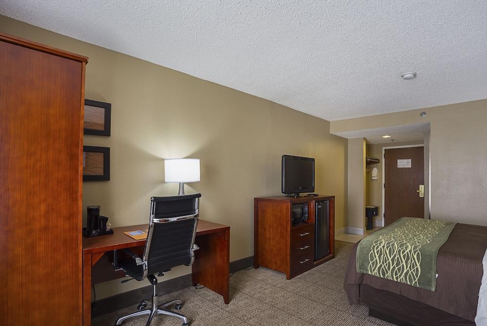 באטון רוז' Comfort Inn University Area מראה חיצוני תמונה
