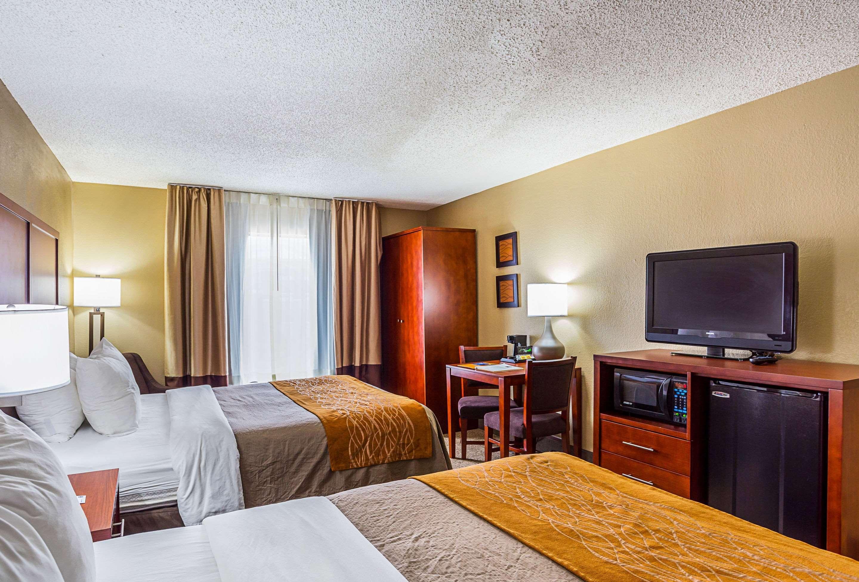 באטון רוז' Comfort Inn University Area מראה חיצוני תמונה