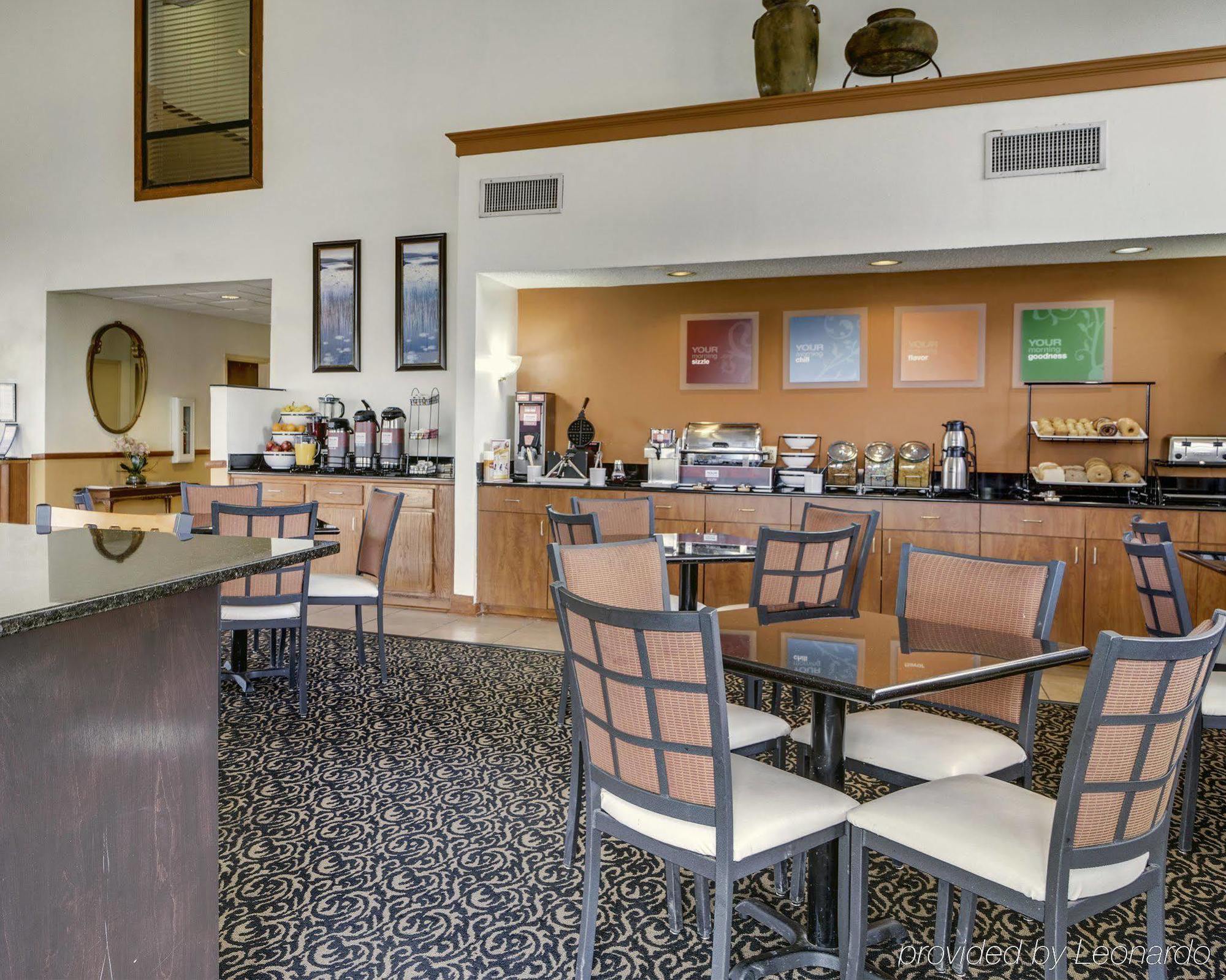 באטון רוז' Comfort Inn University Area מראה חיצוני תמונה